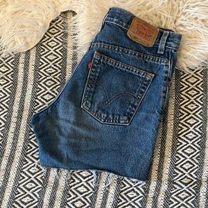 Women’s Levi High Waisted Jean Shorts